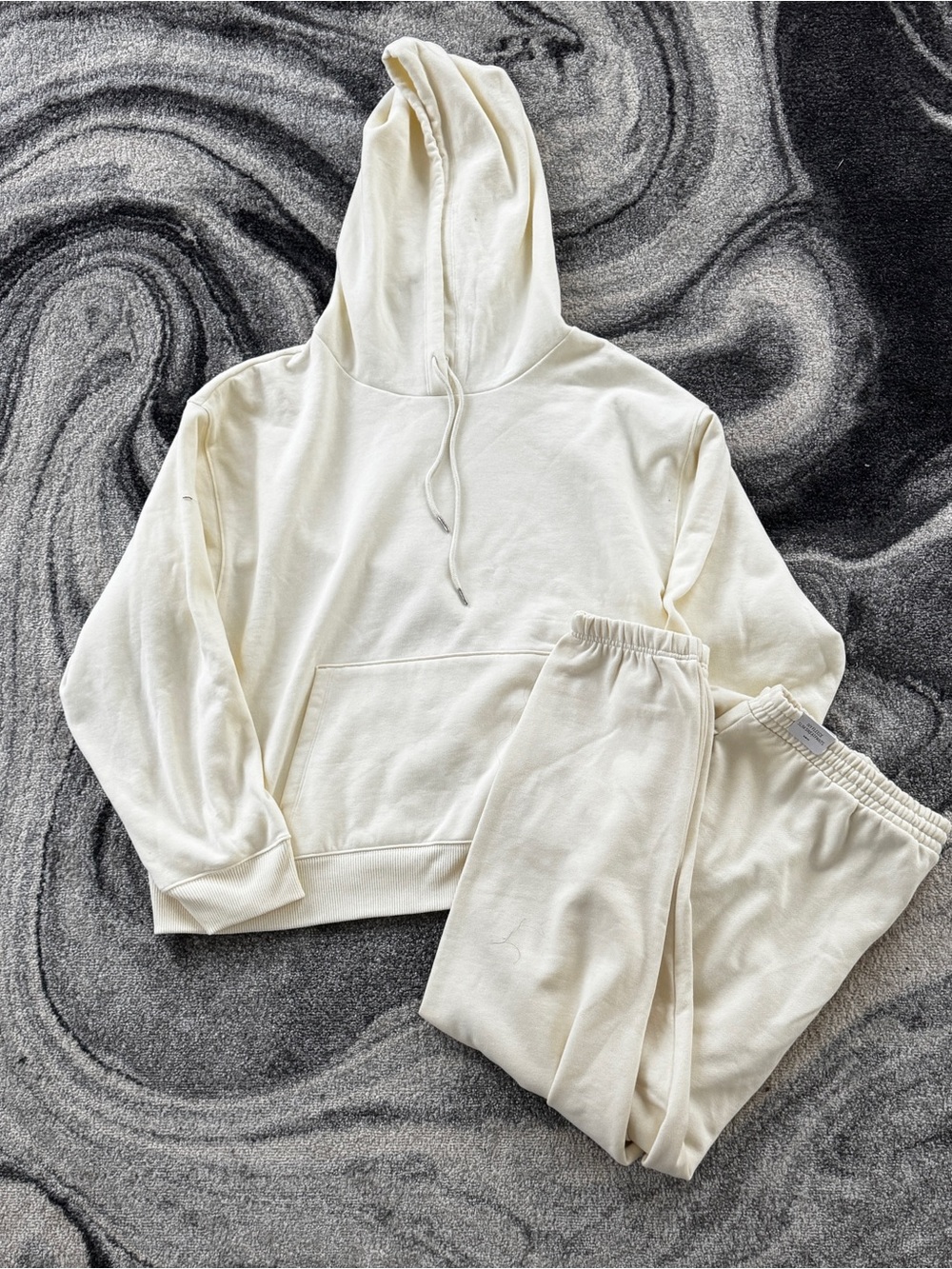 New V.S. PINK Ivory Drawstring Flower Detail Logo Set XXL